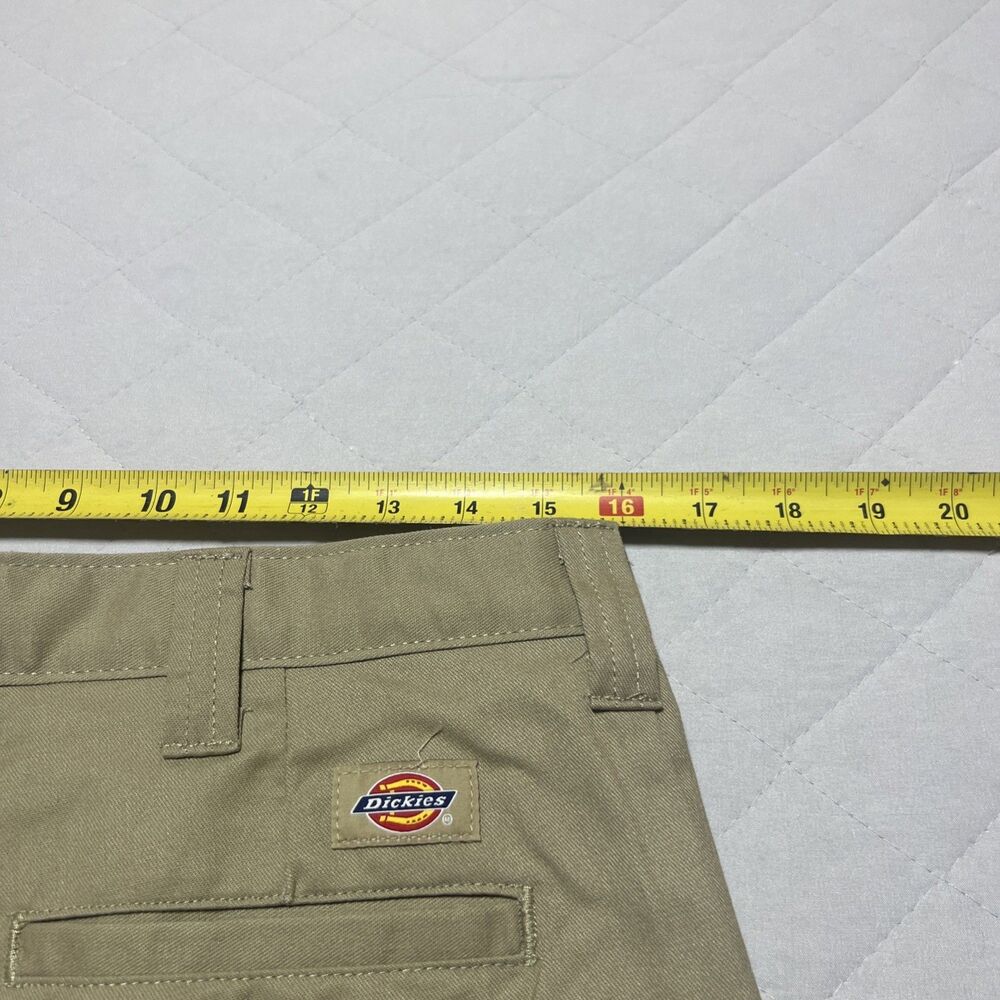 Dickies NWT 32x32 Mens flat front khakis - Picture 10 of 12